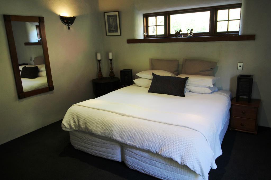 The Paddock Straw Bale Luxury Holiday House Arthurs Point Экстерьер фото